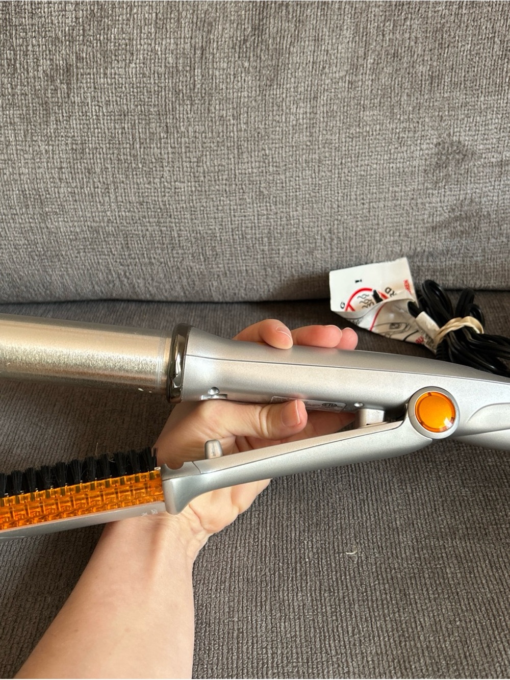 InStyler Original Rotating Hot Iron Brush 1.25" Barrel Silver Orange IS1001 - Picture 4 of 10